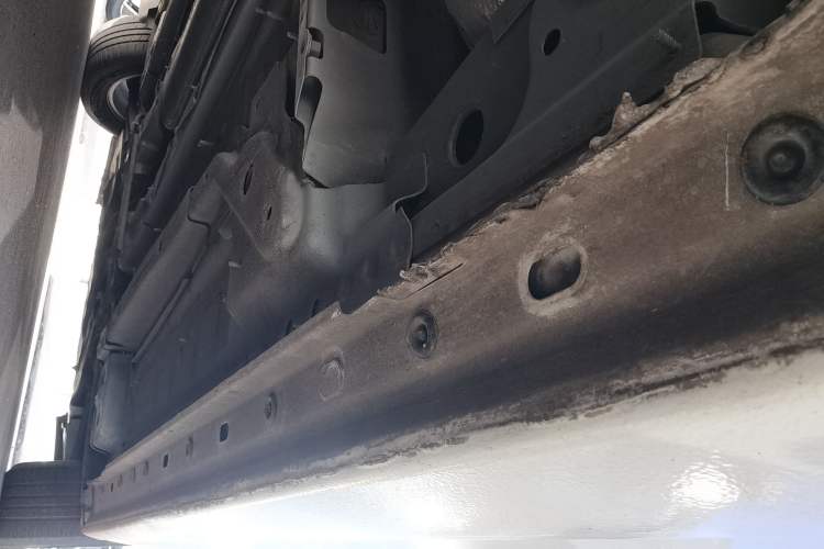 Used Chevrolet Malibu 2018 530T Automatic Fashion Edition Left Side Sill