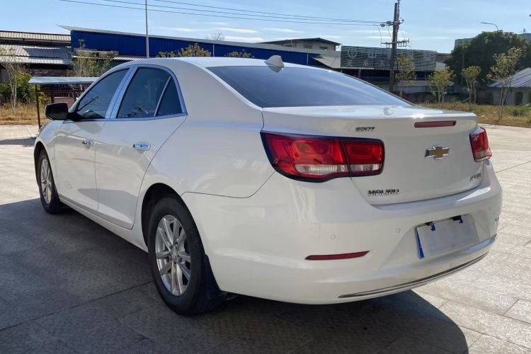 Used Chevrolet Malibu 2018 530T Automatic Fashion Edition Left Side