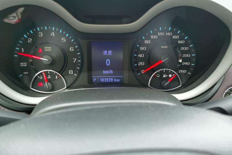 Used Chevrolet Malibu 2018 530T Automatic Luxury Edition Odometer Close Up