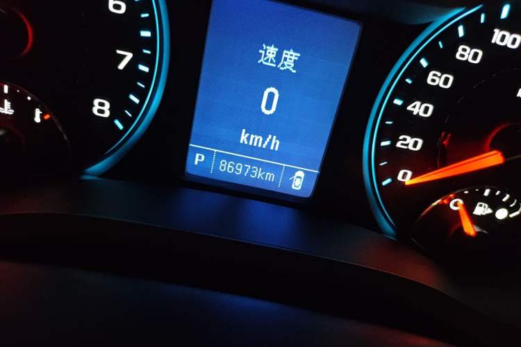 Used Chevrolet Malibu 2018 530T Automatic Fashion Edition Odometer Close Up