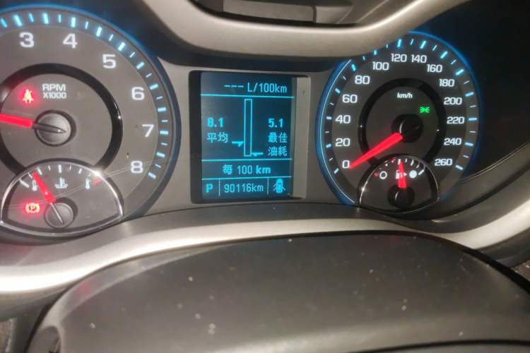 Used Chevrolet Malibu 2018 530T Automatic Luxury Edition Odometer Close Up