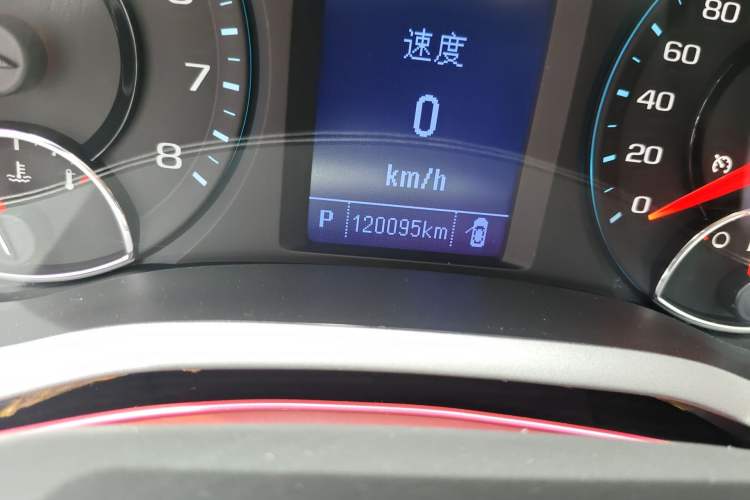 Used Chevrolet Malibu 2018 530T Automatic Fashion Edition Odometer Close Up