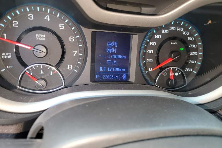 Used Chevrolet Malibu 2018 530T Automatic Fashion Edition Odometer Close Up