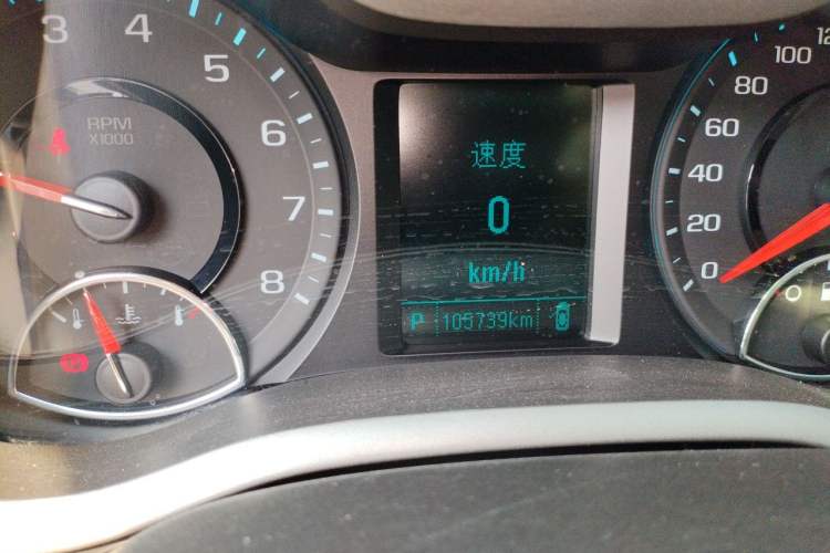 Used Chevrolet Malibu 2018 530T Automatic Luxury Edition Odometer Close Up