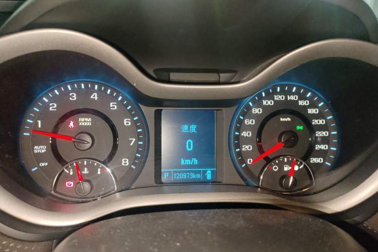 Used Chevrolet Malibu 2018 530T Automatic Luxury Edition Odometer Close Up
