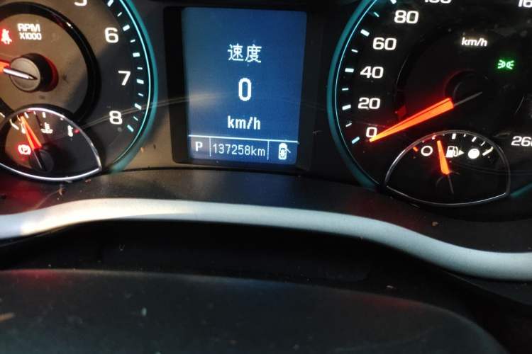 Used Chevrolet Malibu 2018 530T Automatic Luxury Edition Odometer Close Up
