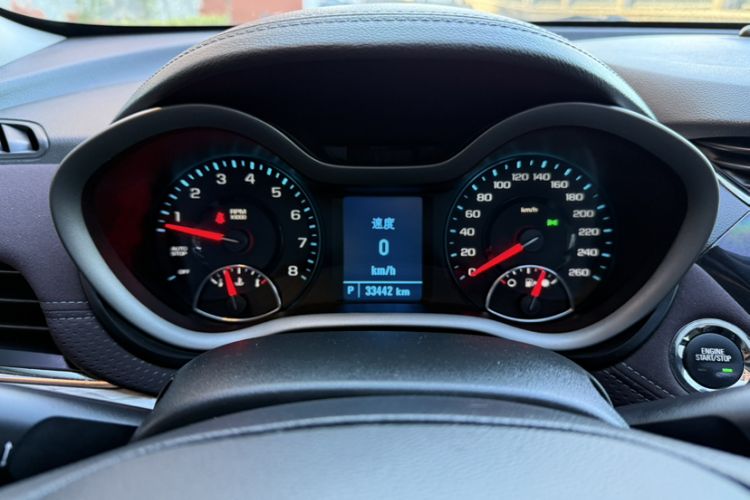 Used Chevrolet Malibu 2018 530T Automatic Fashion Edition Odometer Close Up