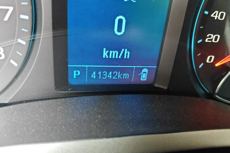 Used Chevrolet Malibu 2018 530T Automatic Fashion Edition Odometer Close Up