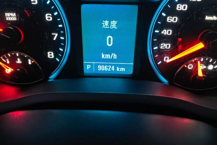 Used Chevrolet Malibu 2018 530T Automatic Luxury Edition Odometer Close Up
