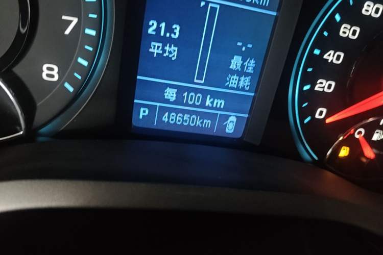 Used Chevrolet Malibu 2018 530T Automatic Comfort Edition Odometer Close Up