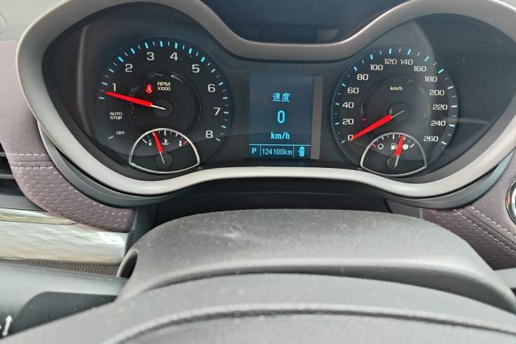 Used Chevrolet Malibu 2018 530T Automatic Fashion Edition Odometer Close Up