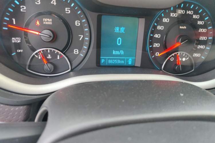 Used Chevrolet Malibu 2018 530T Automatic Fashion Edition Odometer Close Up