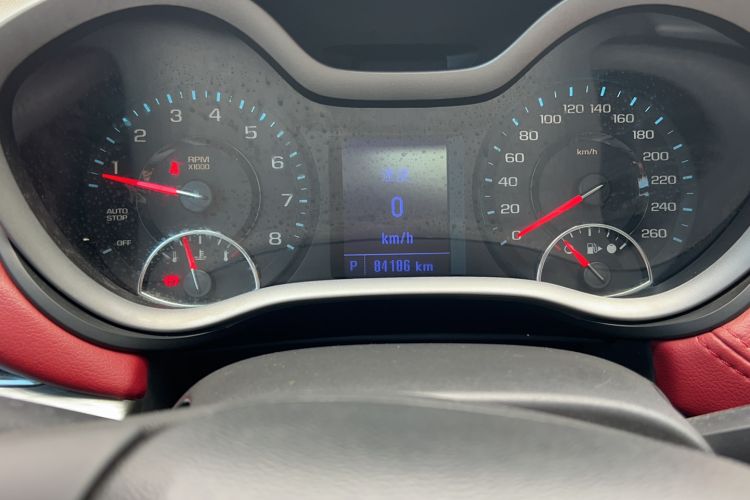 Used Chevrolet Malibu 2018 530T Automatic Fashion Edition Odometer Close Up
