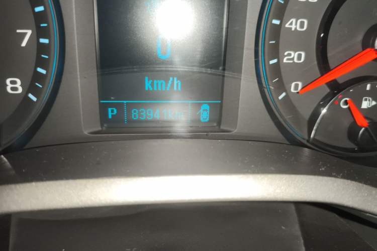 Used Chevrolet Malibu 2018 530T Automatic Luxury Edition Odometer Close Up