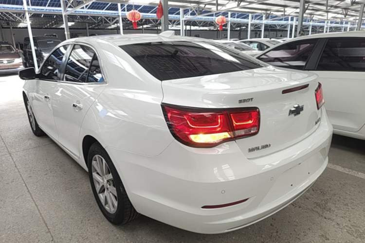 Used Chevrolet Malibu 2018 530T Automatic Luxury Edition Rear Left 45 Deg