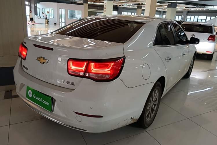 Used Chevrolet Malibu 2018 530T Automatic Fashion Edition Rear Right 45 Deg