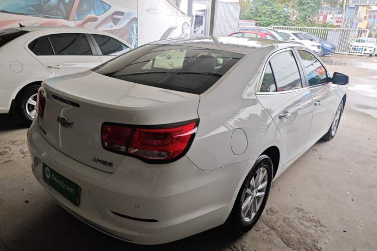 Used Chevrolet Malibu 2018 530T Automatic Fashion Edition Rear Right 45 Deg