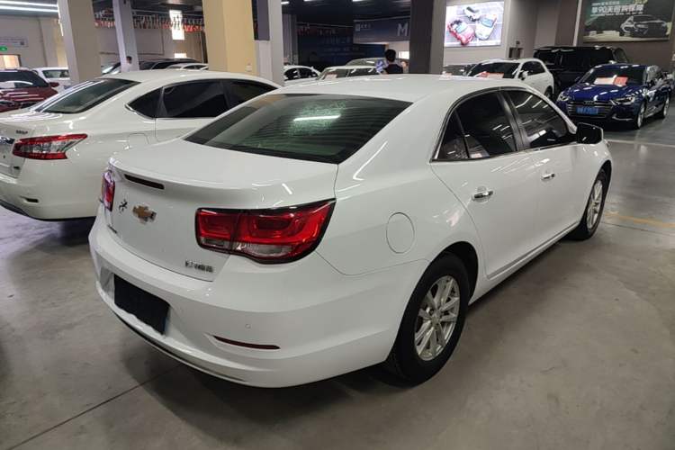 Used Chevrolet Malibu 2018 530T Automatic Fashion Edition Rear Right 45 Deg
