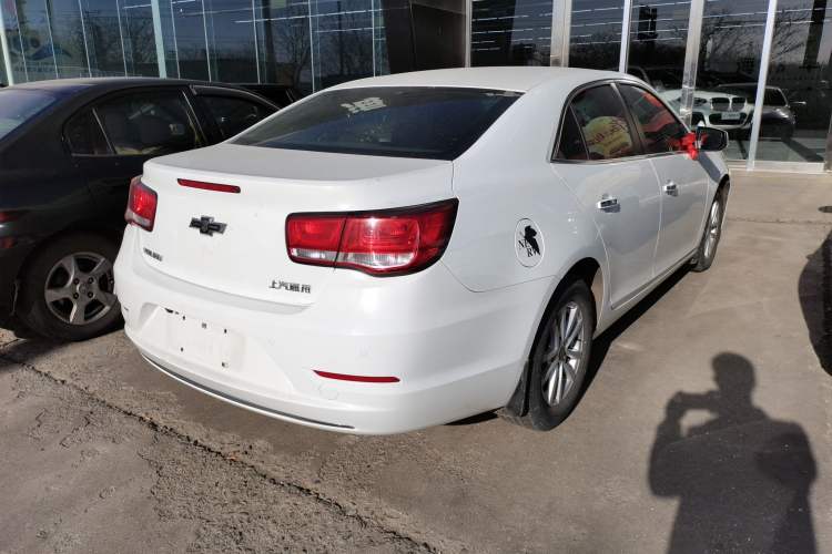 Used Chevrolet Malibu 2018 530T Automatic Fashion Edition Rear Right 45 Deg