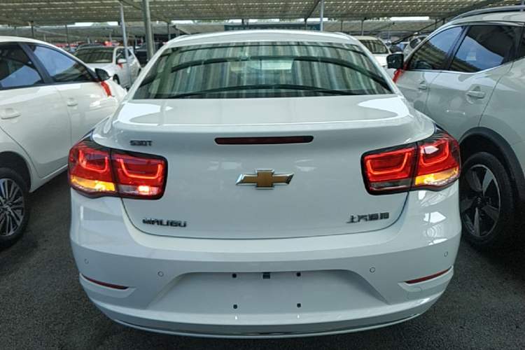 Used Chevrolet Malibu 2018 530T Automatic Luxury Edition Rear