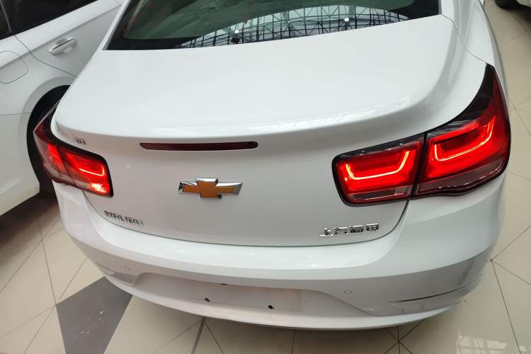 Used Chevrolet Malibu 2018 530T Automatic Luxury Edition Rear