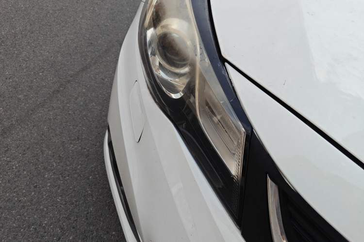 Used Chevrolet Malibu 2018 530T Automatic Luxury Edition Right Front Headlight