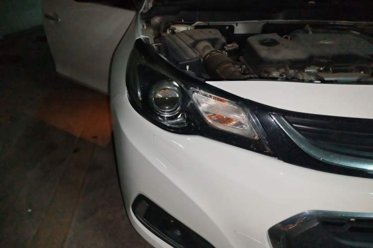 Used Chevrolet Malibu 2018 530T Automatic Luxury Edition Right Front Headlight