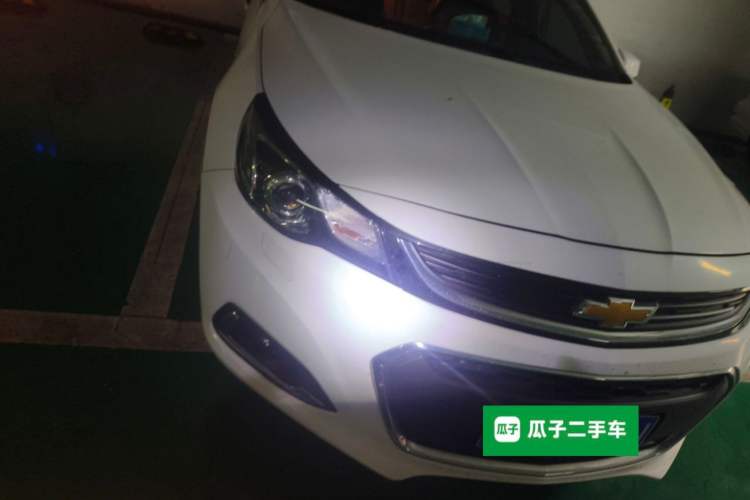 Used Chevrolet Malibu 2018 530T Automatic Luxury Edition Right Front Headlight