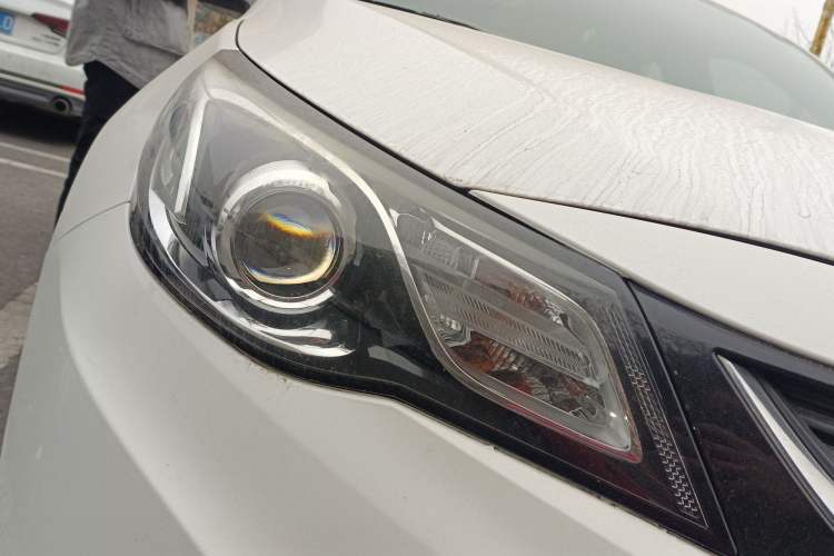 Used Chevrolet Malibu 2018 530T Automatic Comfort Edition Right Front Headlight