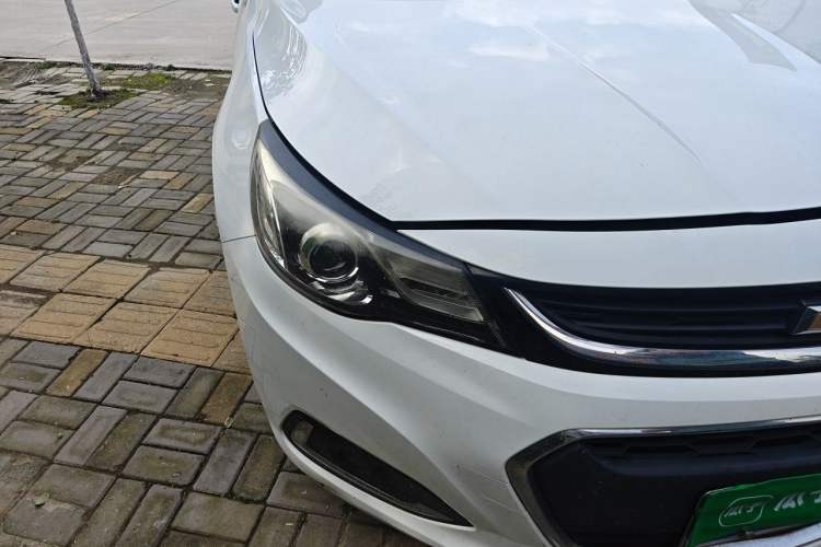 Used Chevrolet Malibu 2018 530T Automatic Fashion Edition Right Front Headlight
