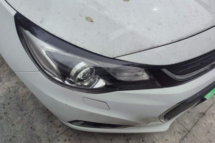 Used Chevrolet Malibu 2018 530T Automatic Luxury Edition Right Front Headlight