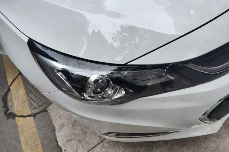 Used Chevrolet Malibu 2018 530T Automatic Fashion Edition Right Front Headlight
