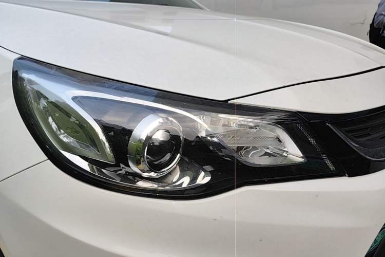Used Chevrolet Malibu 2018 530T Automatic Fashion Edition Right Front Headlight