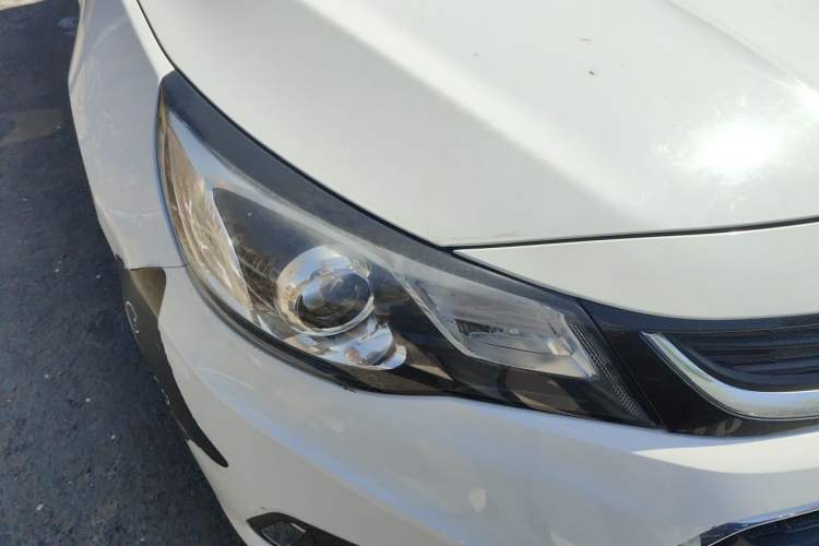 Used Chevrolet Malibu 2018 530T Automatic Fashion Edition Right Front Headlight