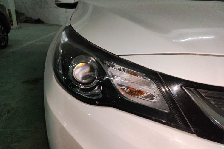 Used Chevrolet Malibu 2018 530T Automatic Fashion Edition Right Front Headlight