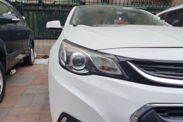 Used Chevrolet Malibu 2018 530T Automatic Luxury Edition Right Front Headlight
