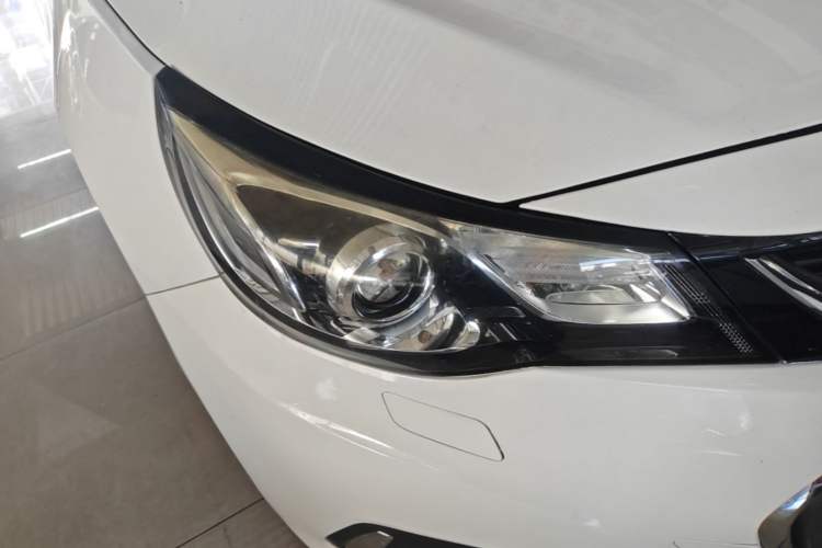 Used Chevrolet Malibu 2018 530T Automatic Luxury Edition Right Front Headlight