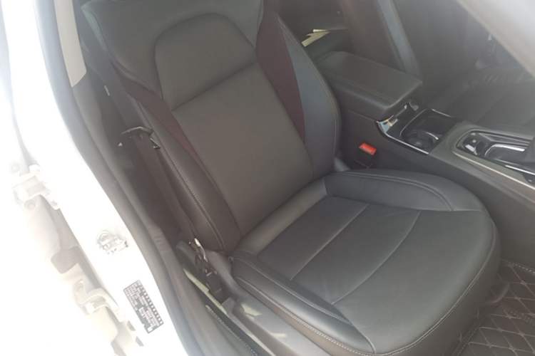 Used Chevrolet Malibu 2018 530T Automatic Fashion Edition Right Front Seat
