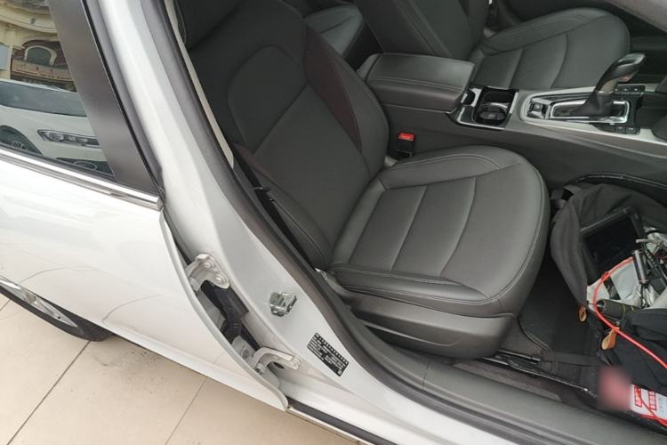 Used Chevrolet Malibu 2018 530T Automatic Fashion Edition Right Front Seat