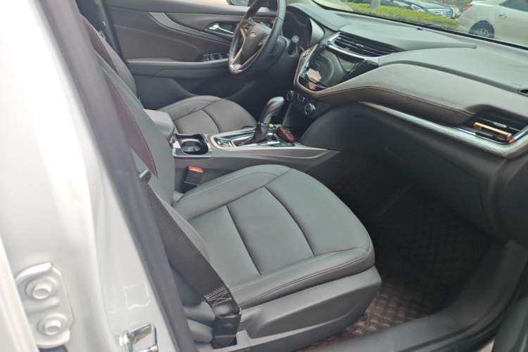 Used Chevrolet Malibu 2018 530T Automatic Fashion Edition Right Front Seat