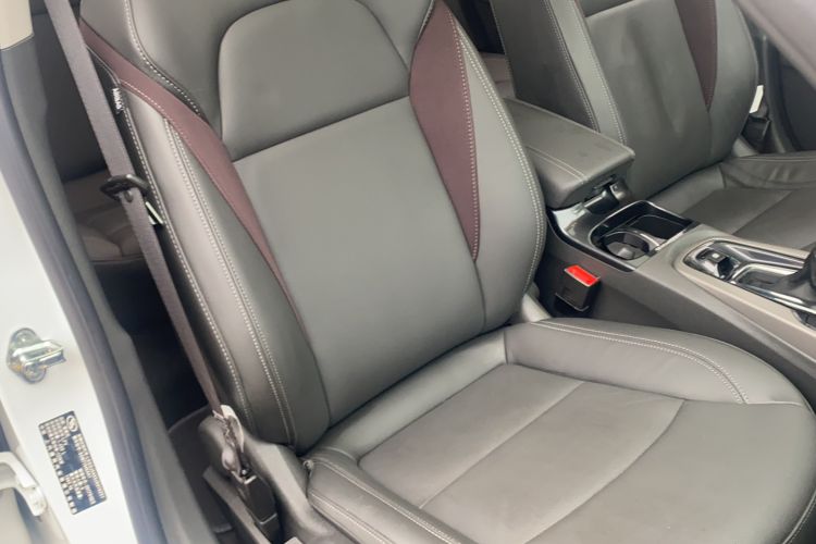 Used Chevrolet Malibu 2018 530T Automatic Luxury Edition Right Front Seat