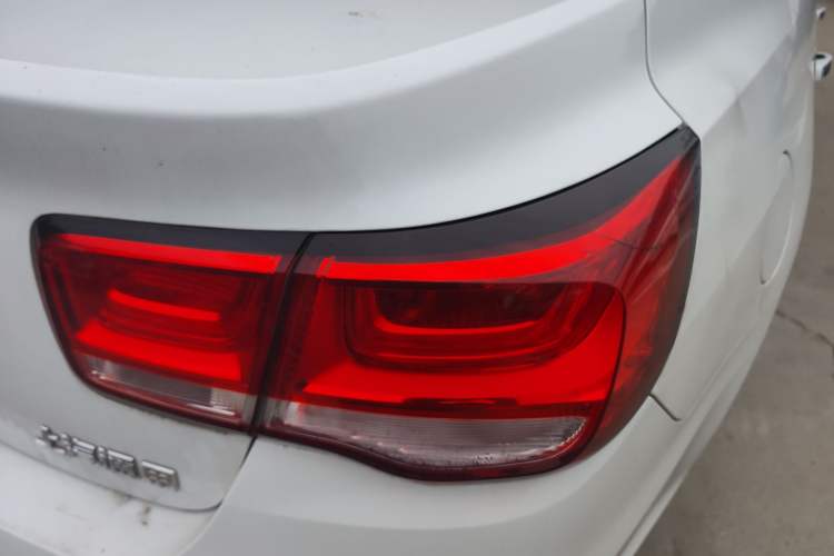 Used Chevrolet Malibu 2018 530T Automatic Luxury Edition Right Rear Taillight