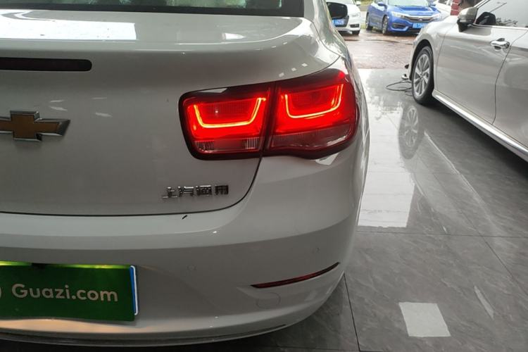 Used Chevrolet Malibu 2018 530T Automatic Fashion Edition Right Rear Taillight