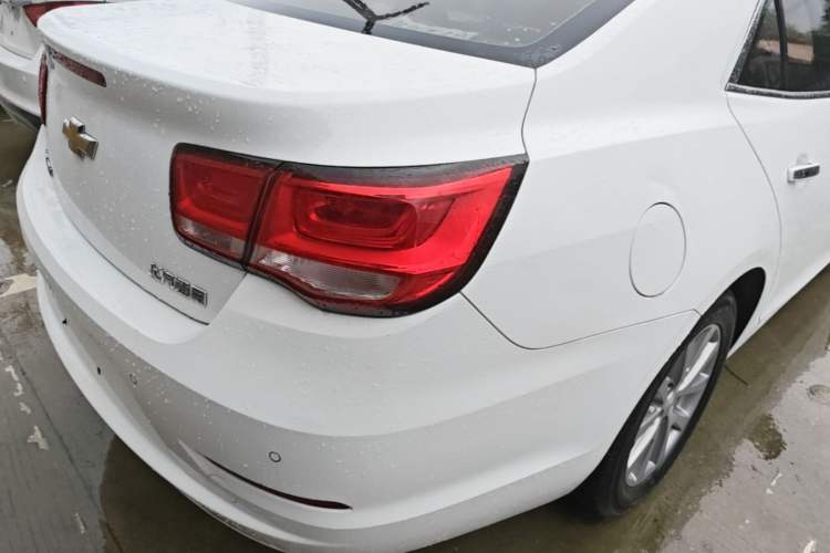 Used Chevrolet Malibu 2018 530T Automatic Luxury Edition Right Rear Taillight