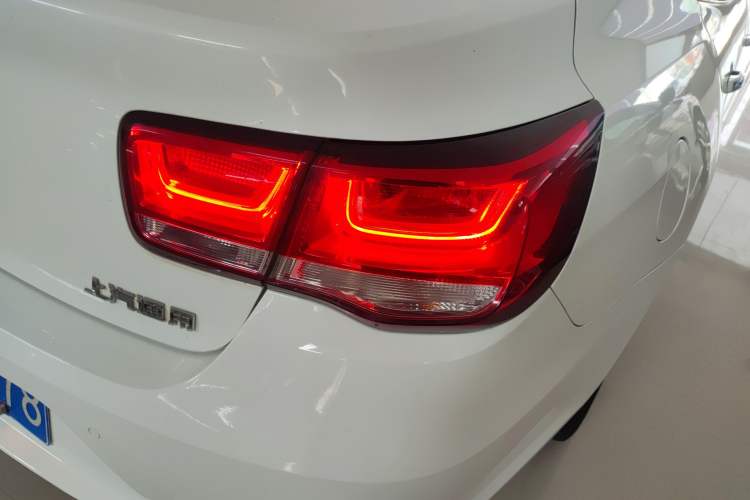 Used Chevrolet Malibu 2018 530T Automatic Fashion Edition Right Rear Taillight
