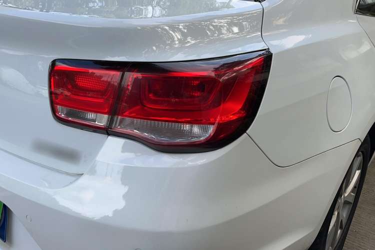 Used Chevrolet Malibu 2017 1.5T Automatic Luxury Edition Right Rear Taillight