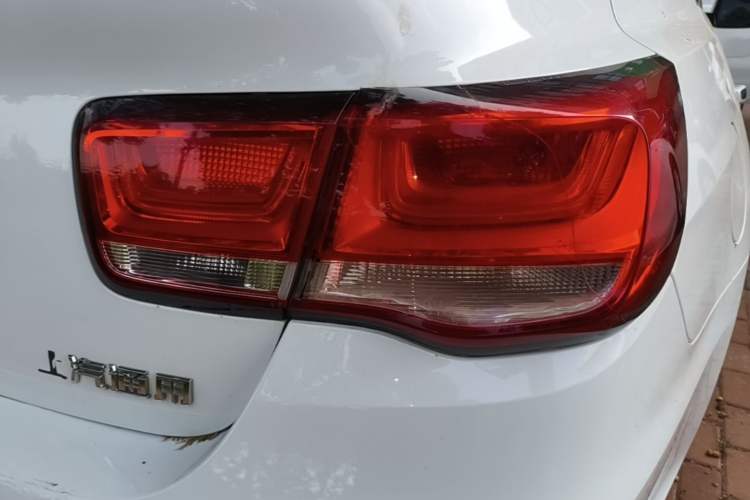 Used Chevrolet Malibu 2018 530T Automatic Luxury Edition Right Rear Taillight