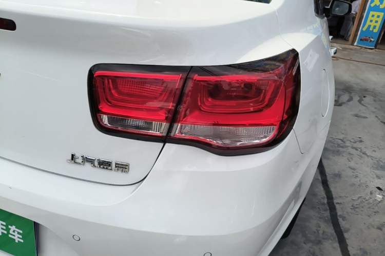 Used Chevrolet Malibu 2018 530T Automatic Fashion Edition Right Rear Taillight