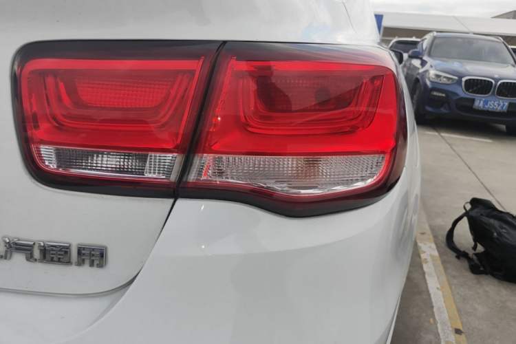 Used Chevrolet Malibu 2018 530T Automatic Luxury Edition Right Rear Taillight