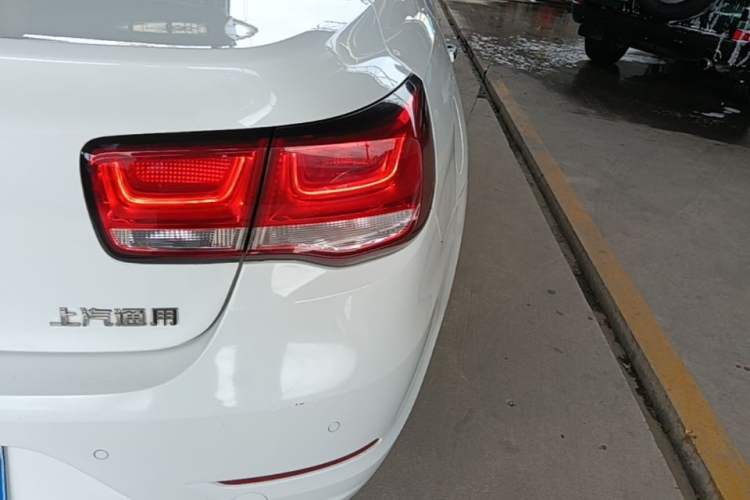 Used Chevrolet Malibu 2018 530T Automatic Fashion Edition Right Rear Taillight